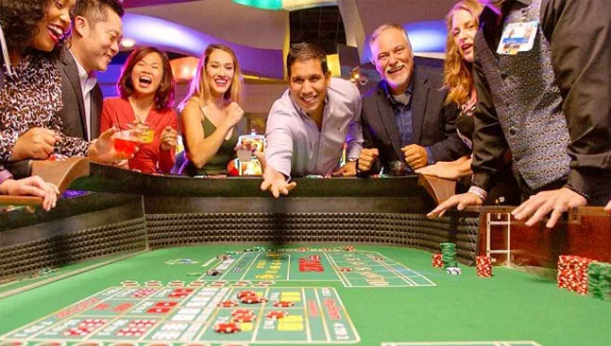 Tips On How To Play Live Craps Online For Money
